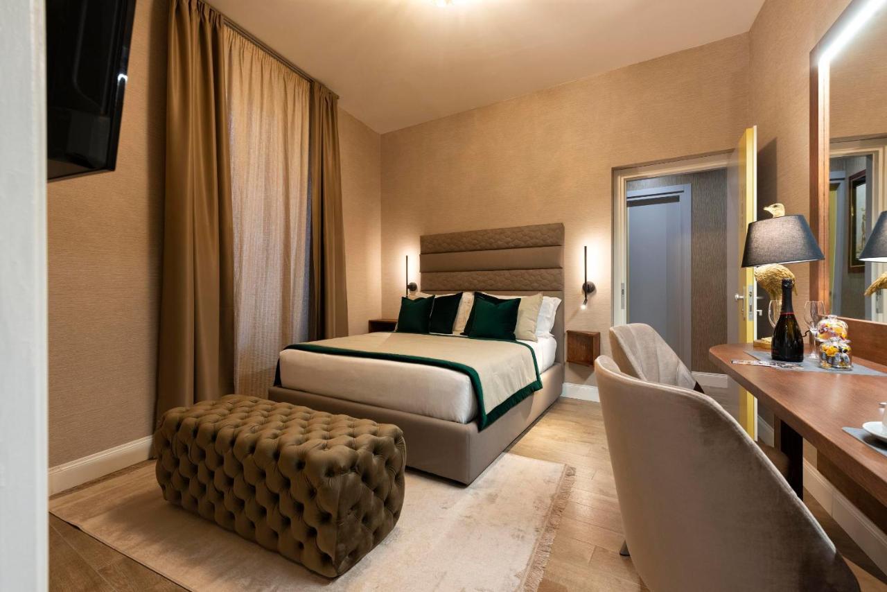Royal Rooms Corso โรม ภายนอก รูปภาพ