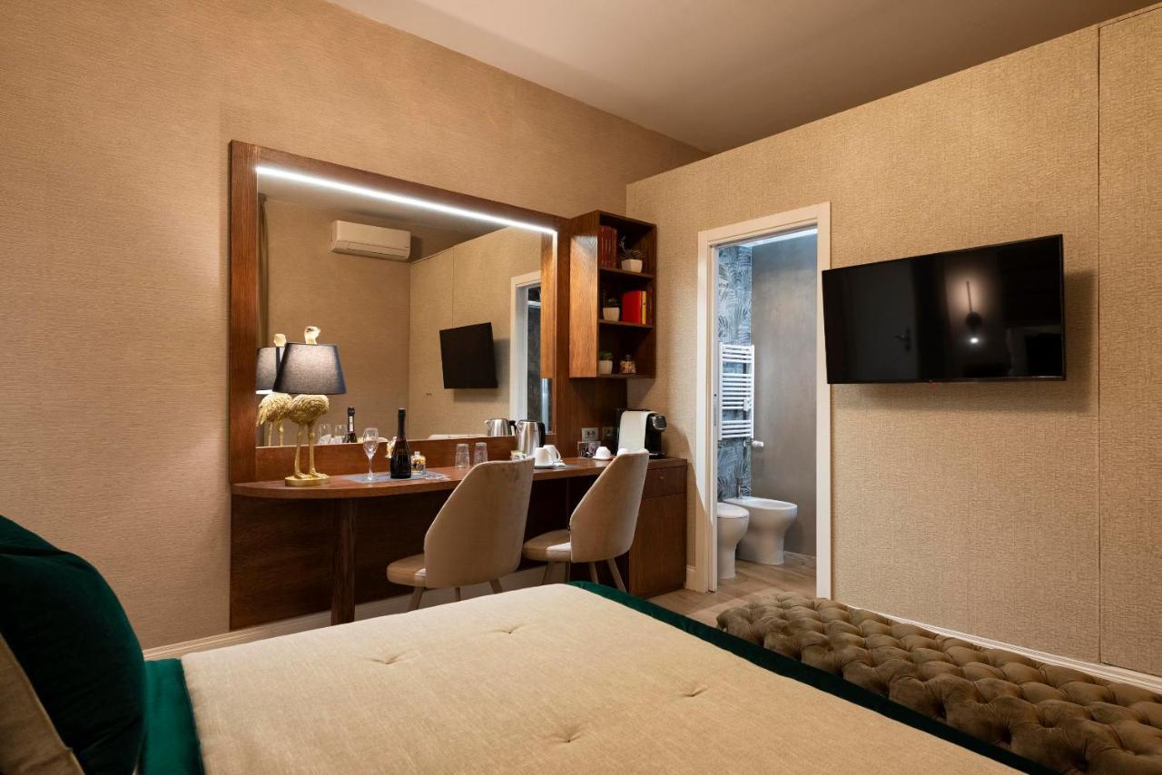 Royal Rooms Corso โรม ภายนอก รูปภาพ