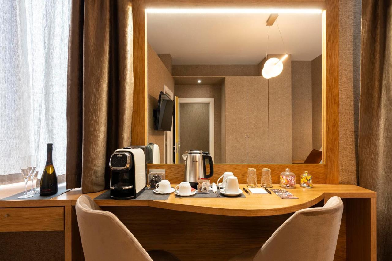Royal Rooms Corso โรม ภายนอก รูปภาพ