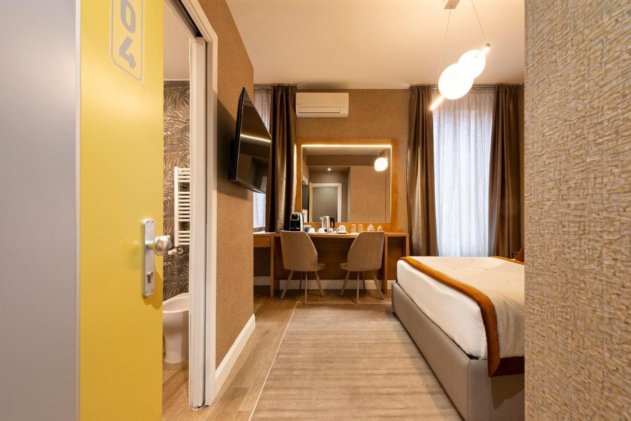 Royal Rooms Corso โรม ภายนอก รูปภาพ