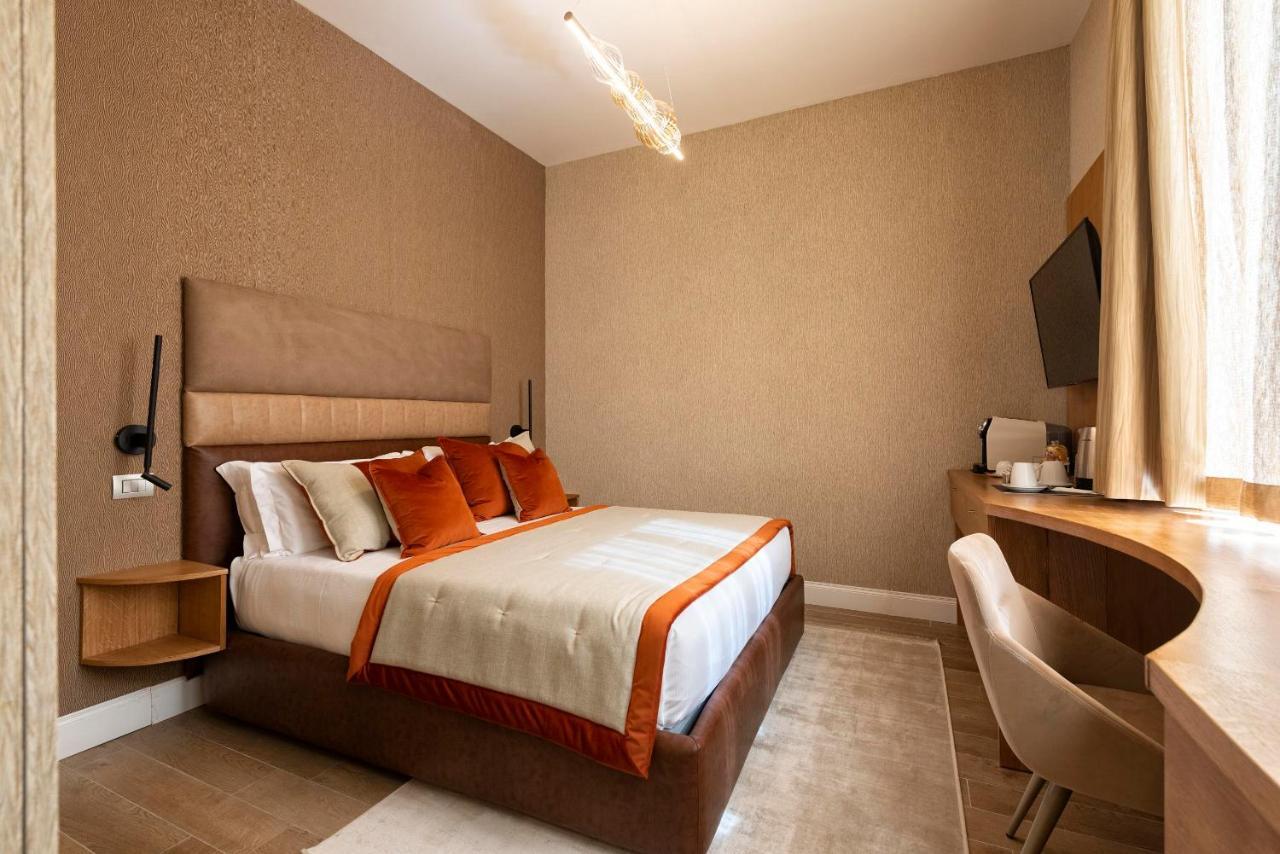 Royal Rooms Corso โรม ภายนอก รูปภาพ